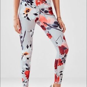 Fabletics. High Waisted Printed Powerhold